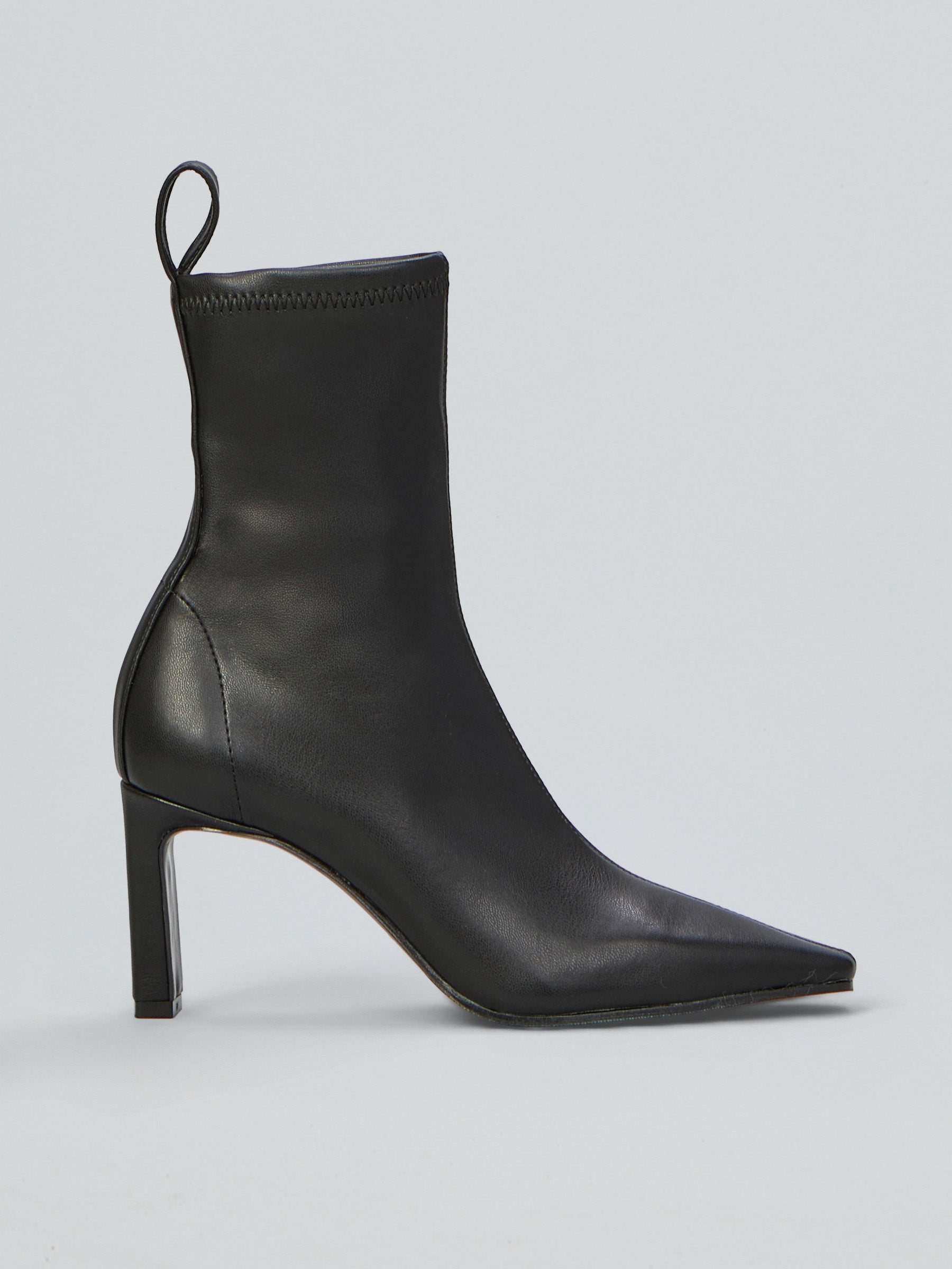 Ovyè Tronchetti tacco 7 cm neri ecopelle stretch