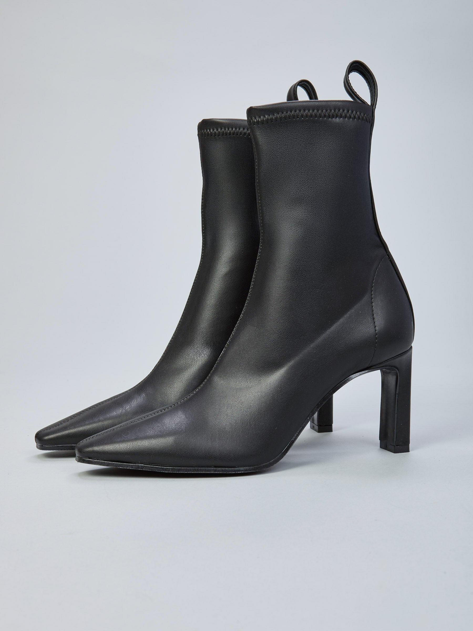 Ovyè Tronchetti tacco 7 cm neri ecopelle stretch