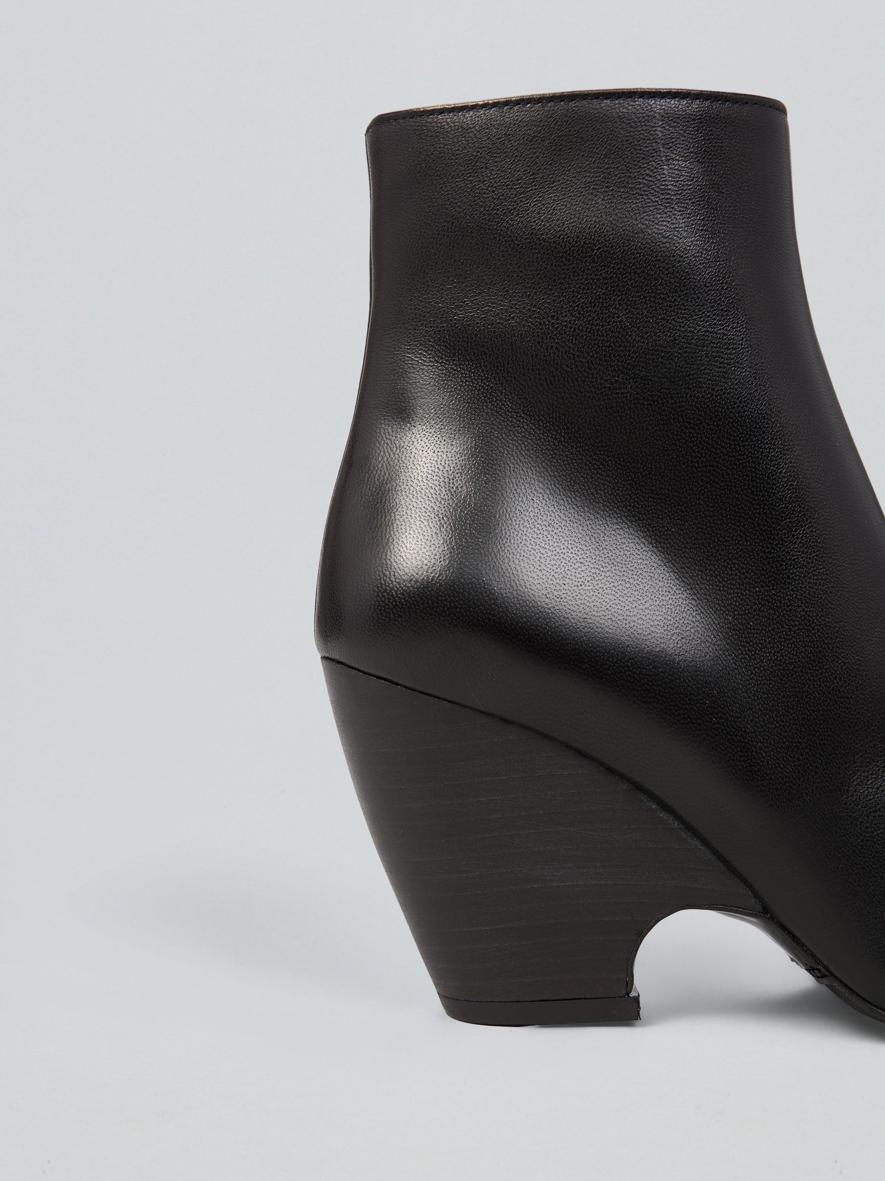 Ovyè Tronchetti pelle nero tacco 9 cm cerimonia
