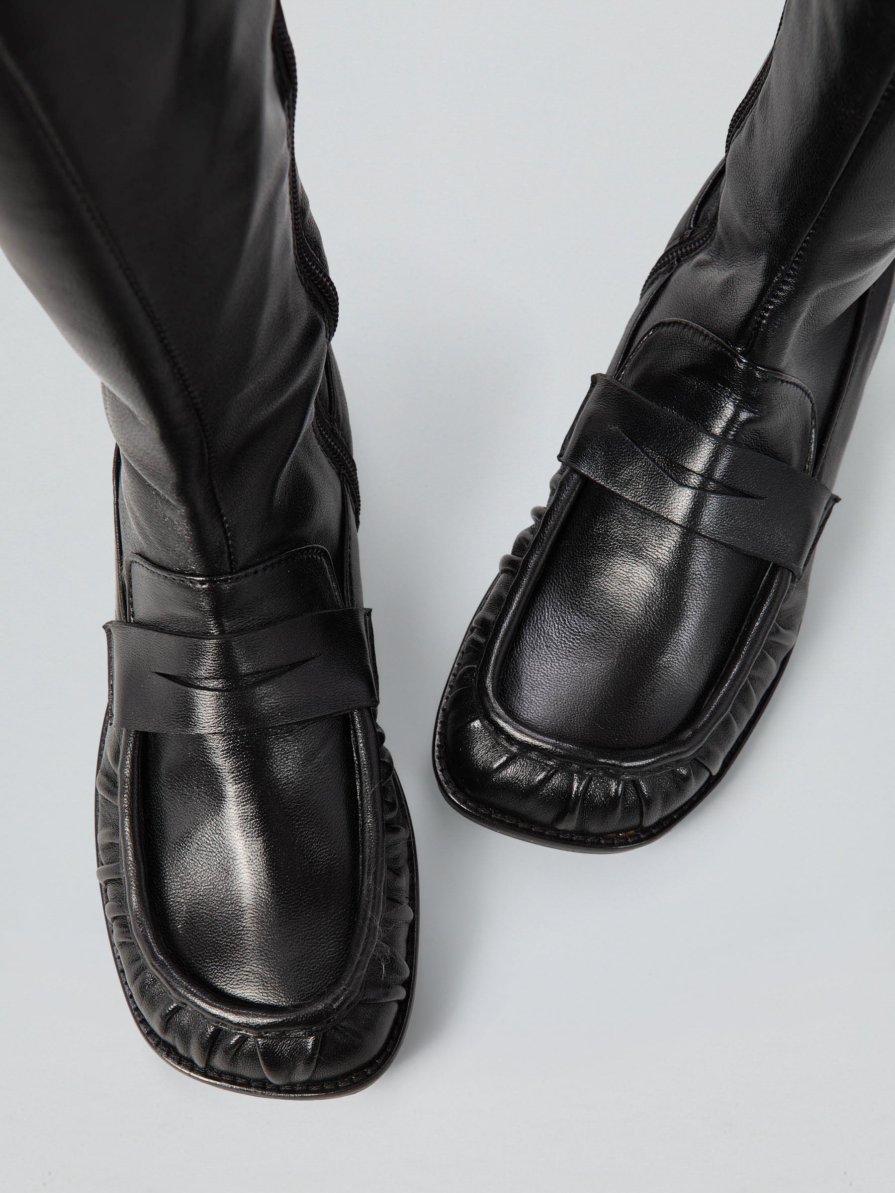 Ovyè Stivali con tacco pelle neri mocassino 2 cm