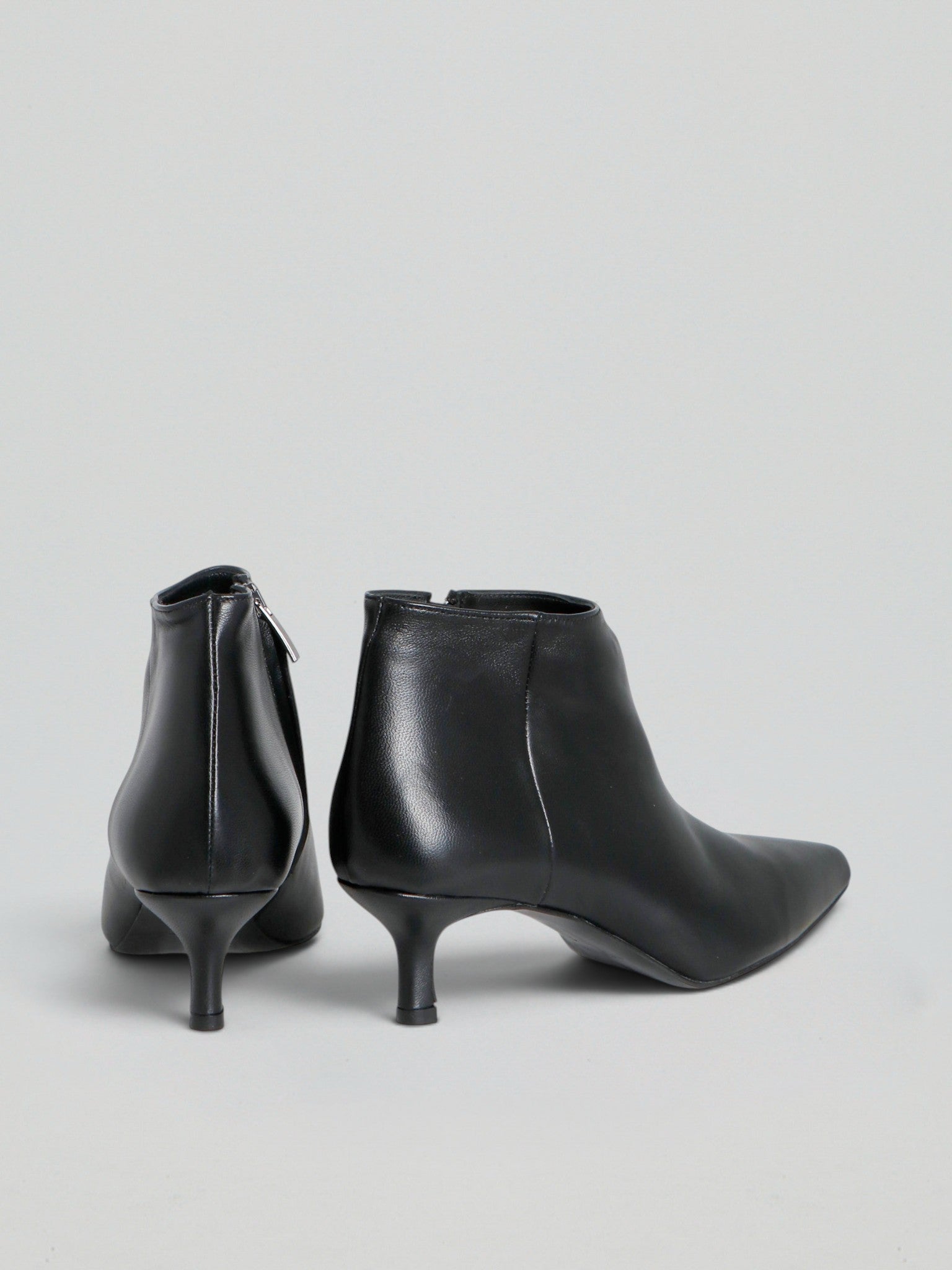 Ovyè Tronchetti pelle tronchetti neri tacco 4 cm zip