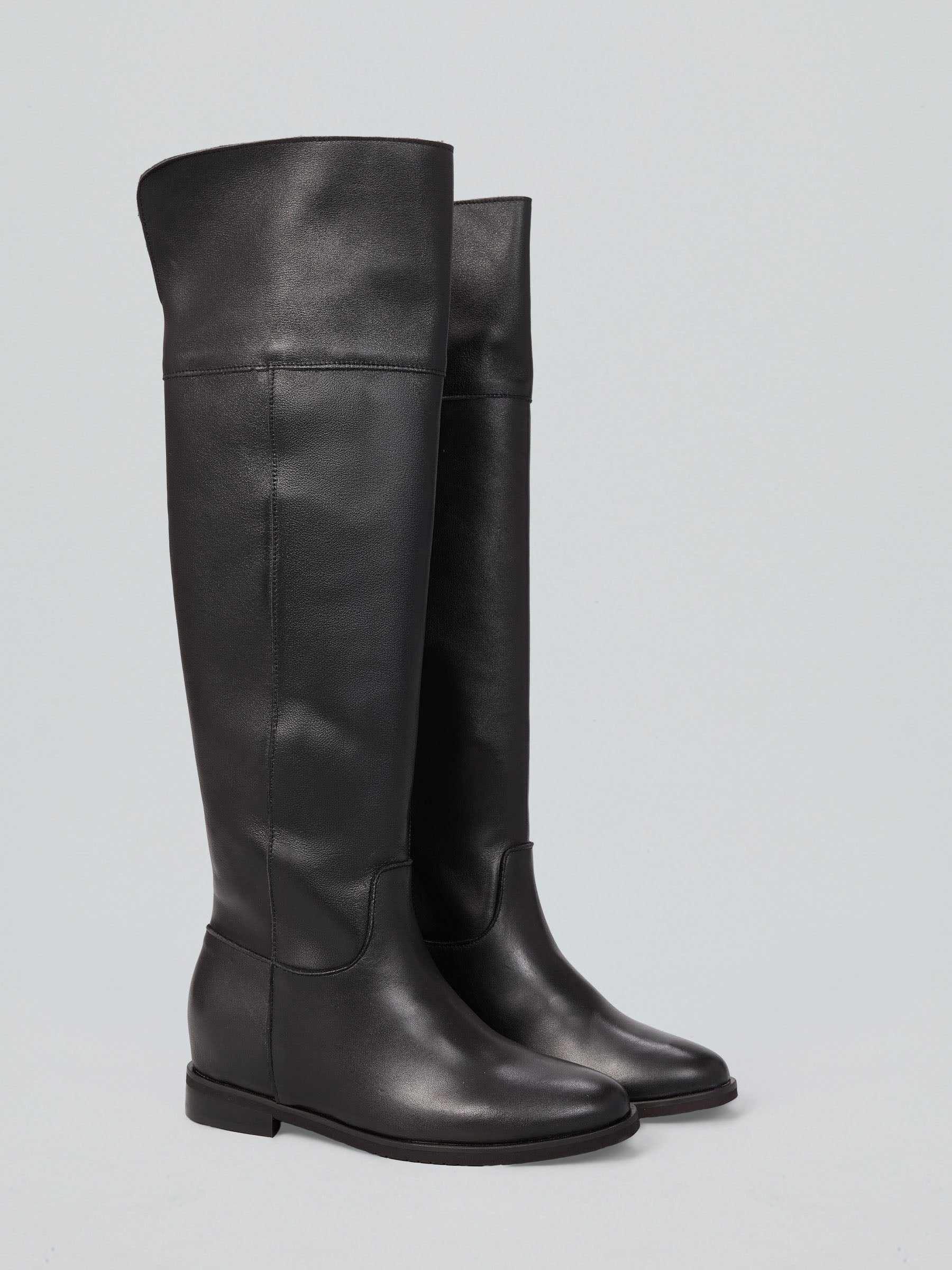 Ovyè Stivali alto in pelle stivali neri tacco 2 cm 38
