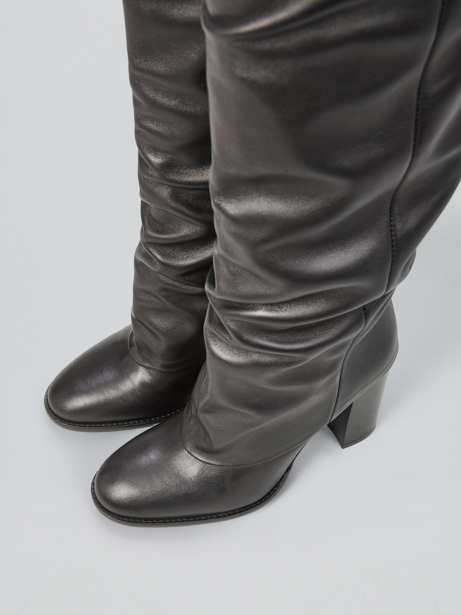 Ovyè Stivali con tacco Stivali pelle nero tacco largo 10 cm