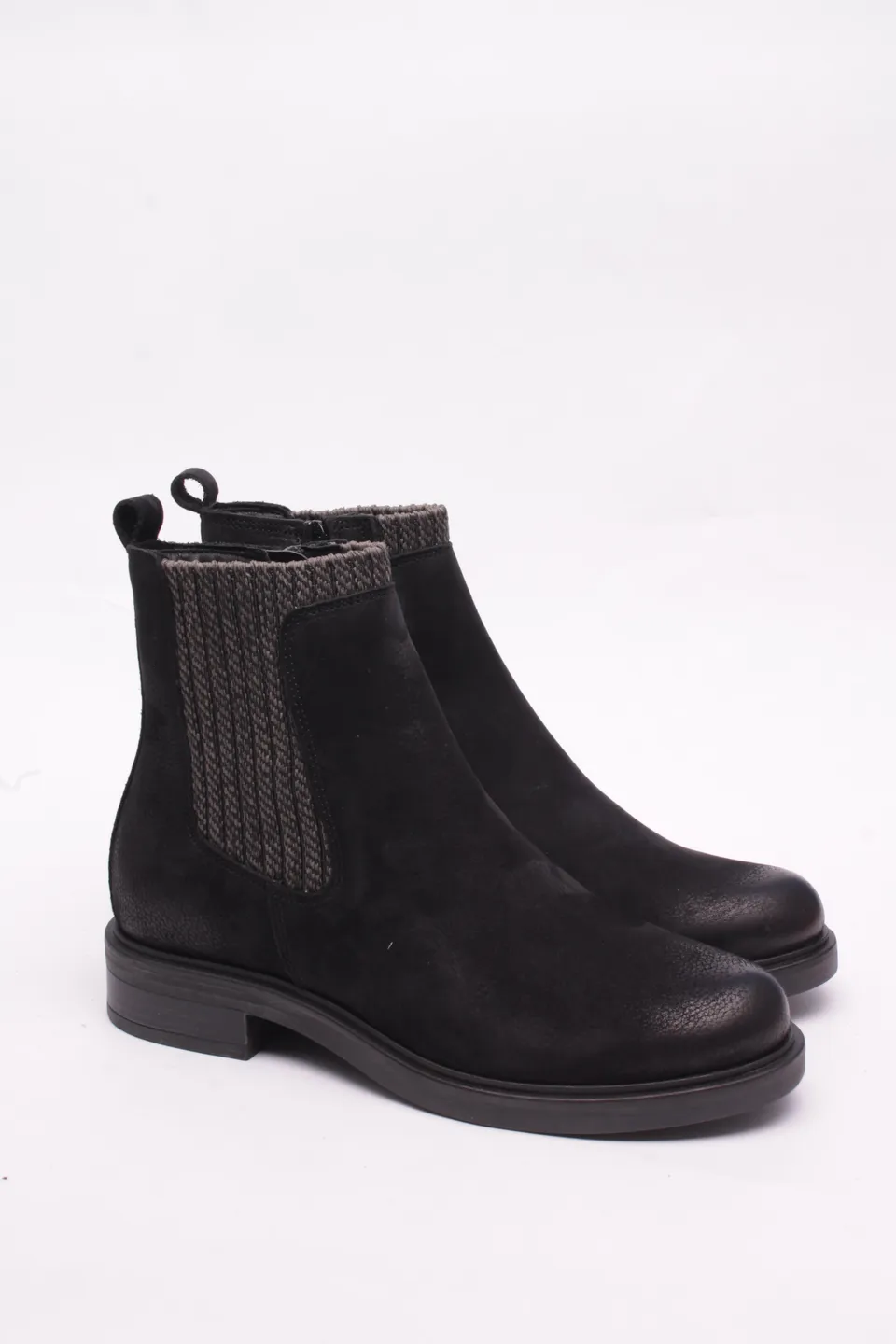 Cinzia Soft Tronchetto Donna Pelle Nero Tacco 3 cm