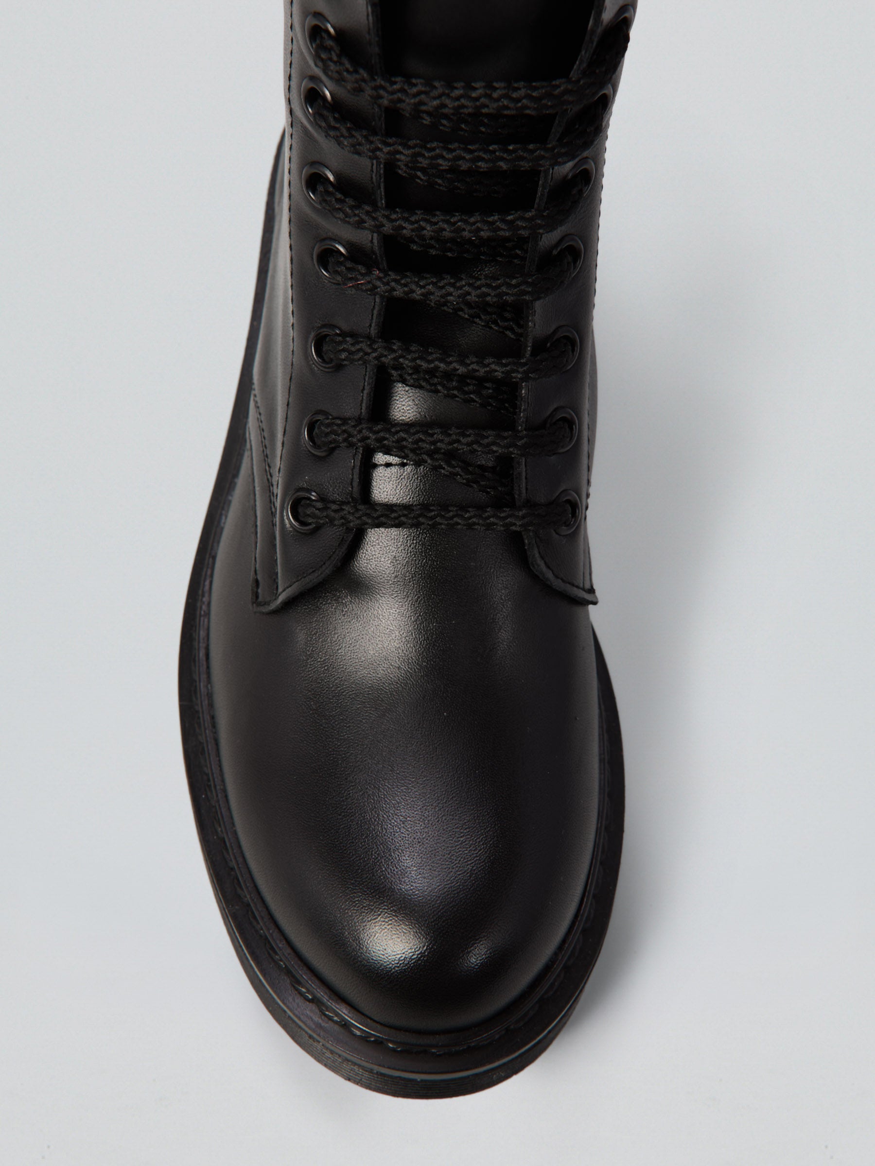 Ovyè Stivali con tacco Anfibi pelle nero 8 fori tacco 3 cm
