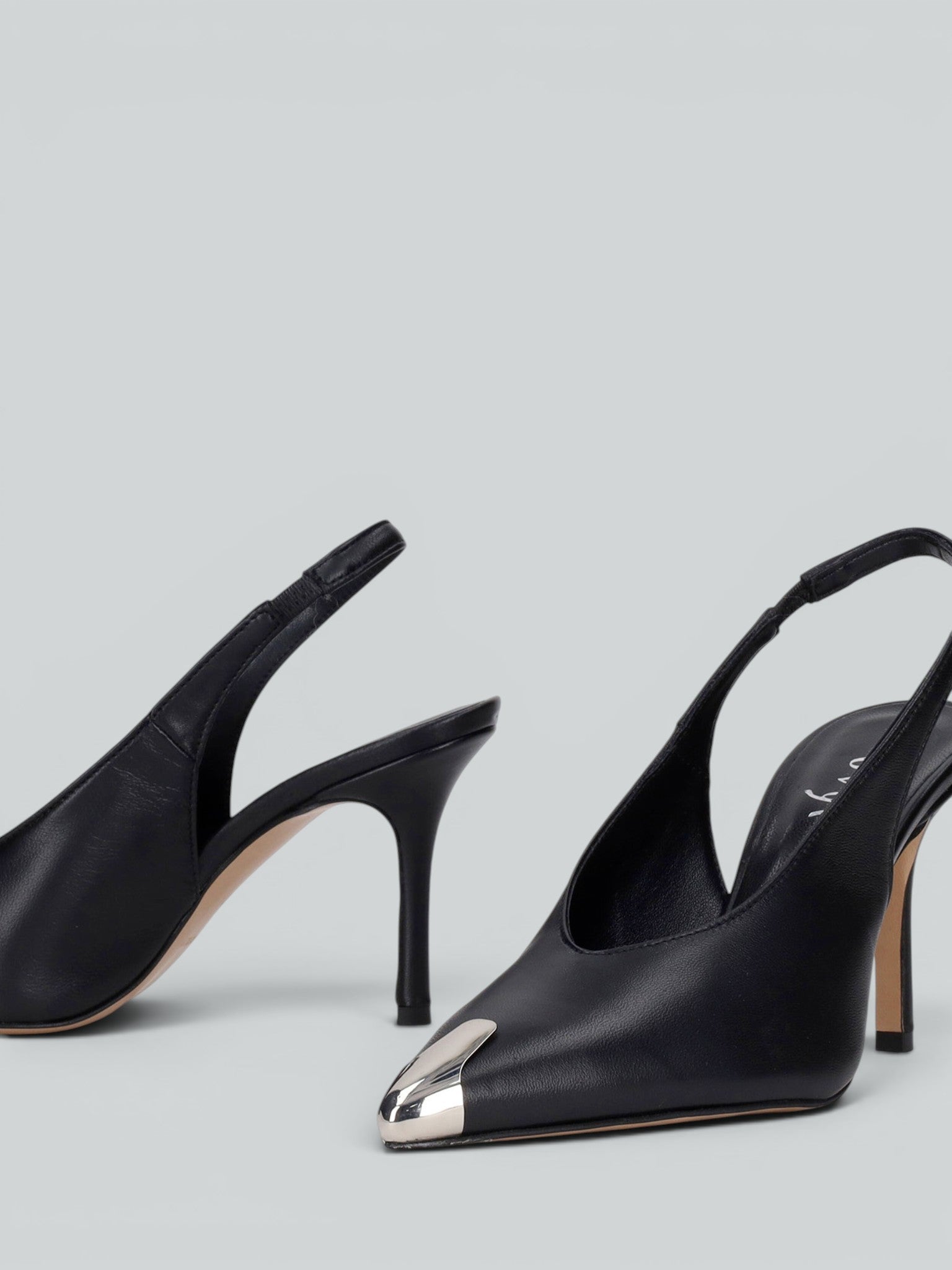 Ovyè Slingback in pelle slingback nero tacco 8 cm