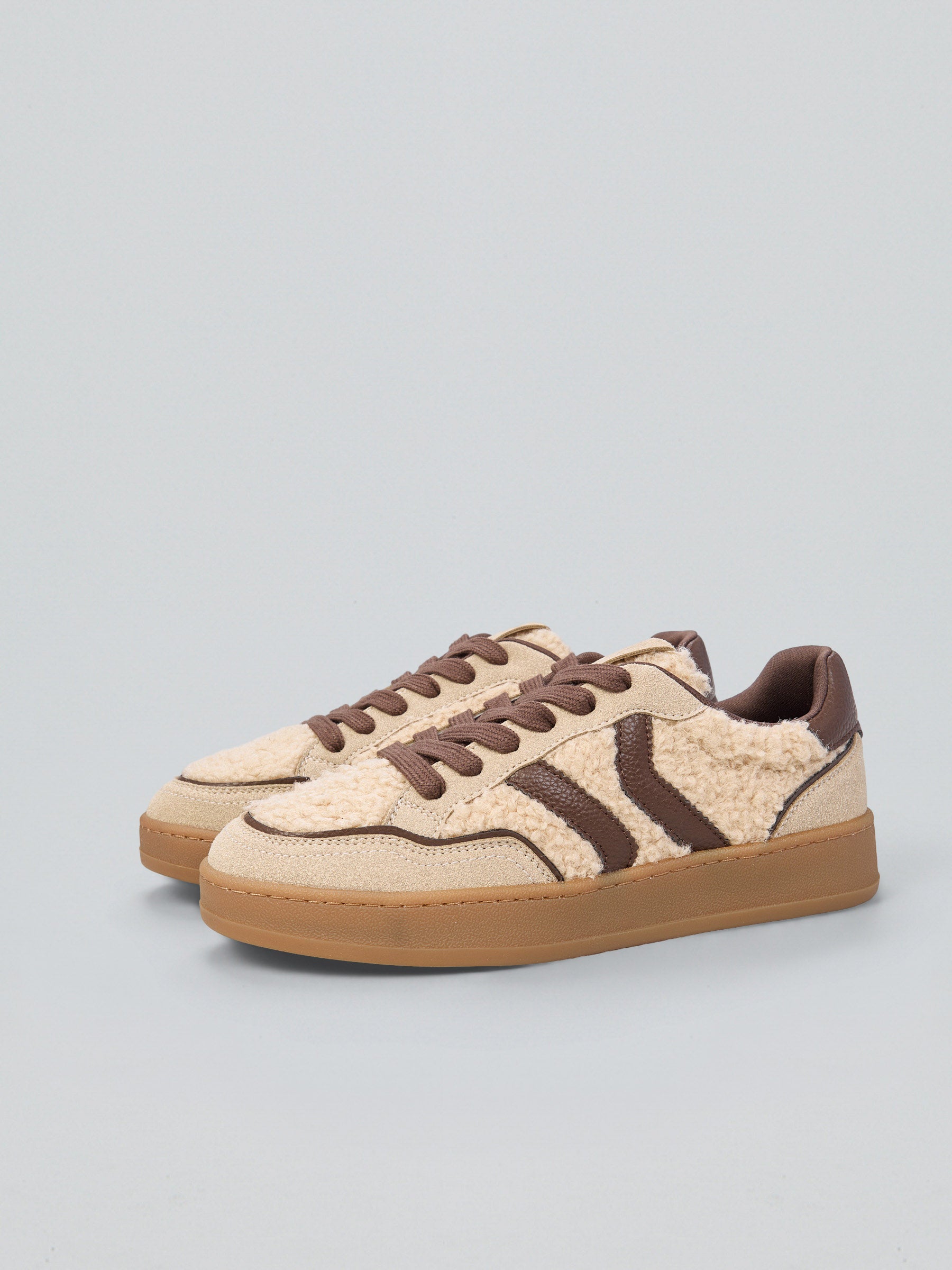 Ovyè Sneakers effetto teddy beige suola 3 cm