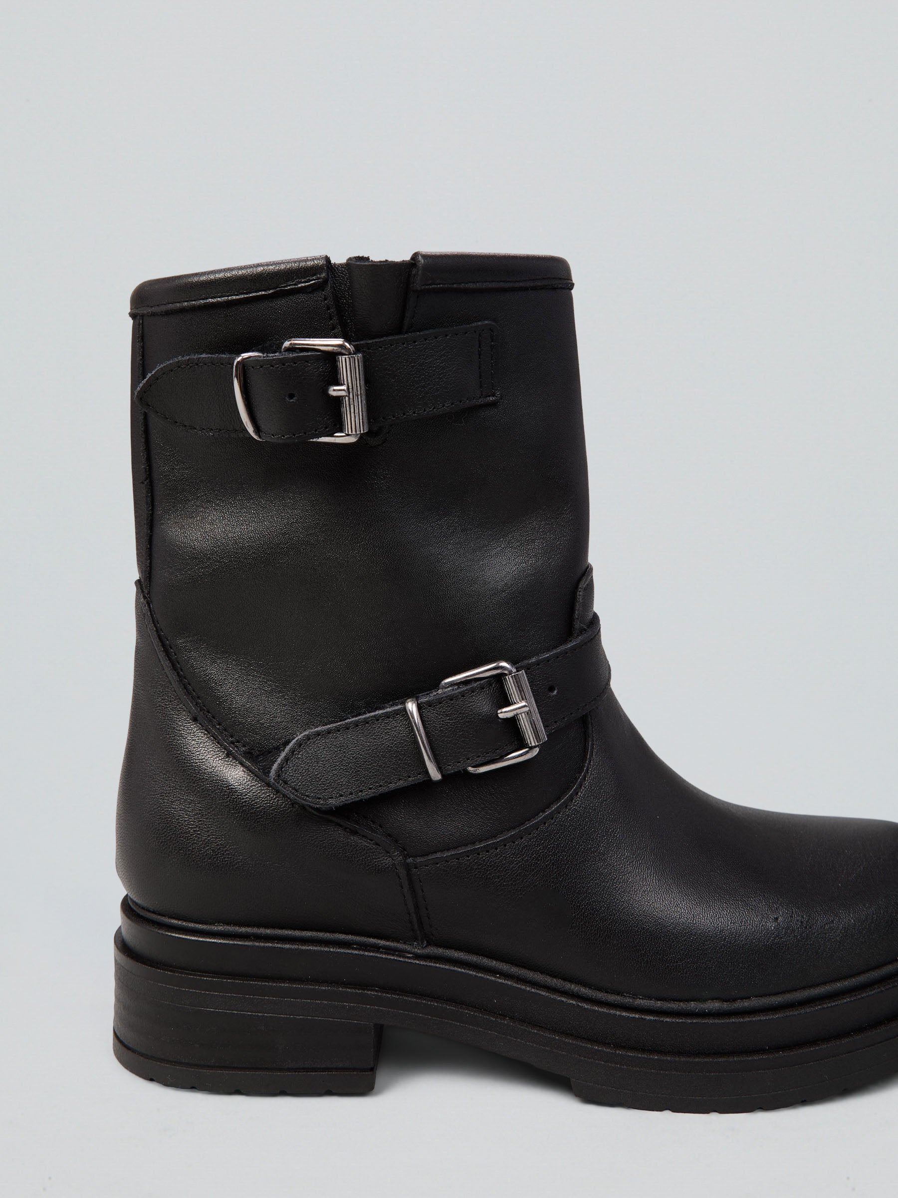 Ovyè Stivaletti pelle nero fibbie tacco 3 cm