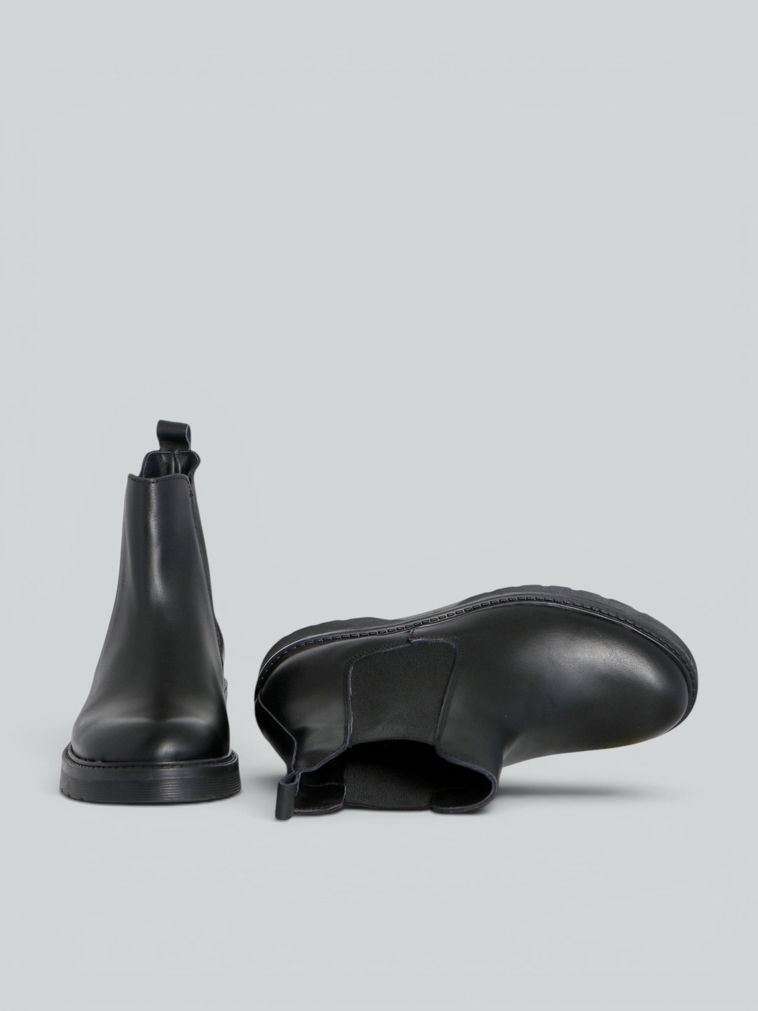 Ovyè Chelsea Boot Pelle Nera Tacco 3 cm Taglia 38