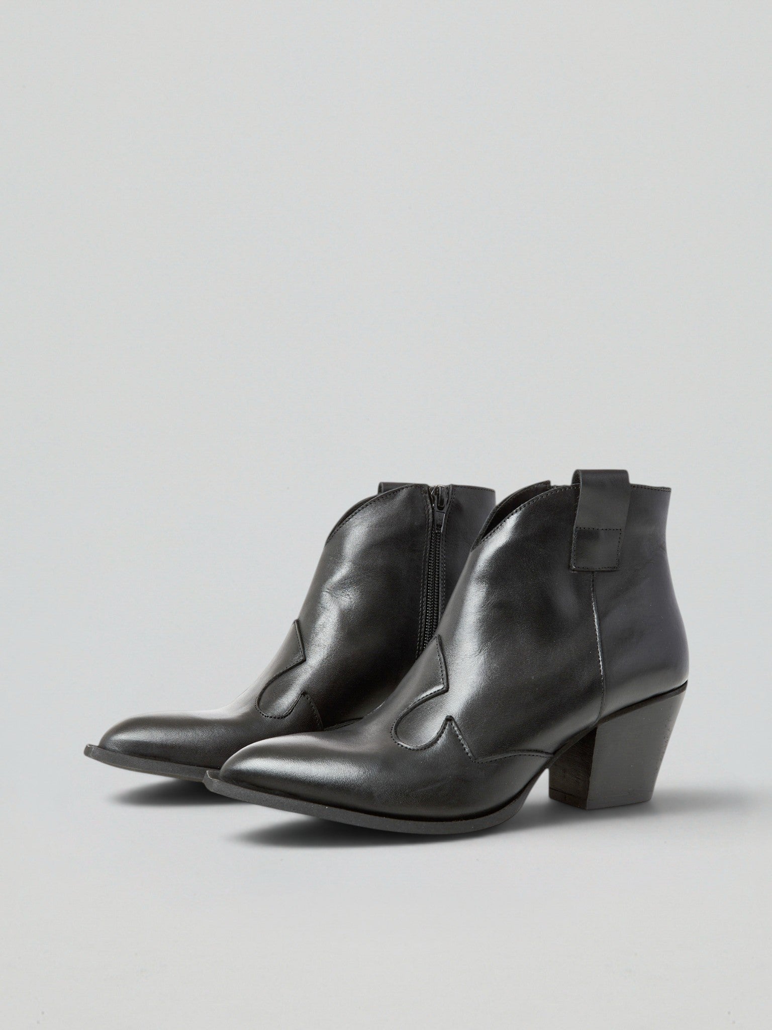 Ovyè Stivali con tacco Texanini pelle neri 38 tacco 6 cm