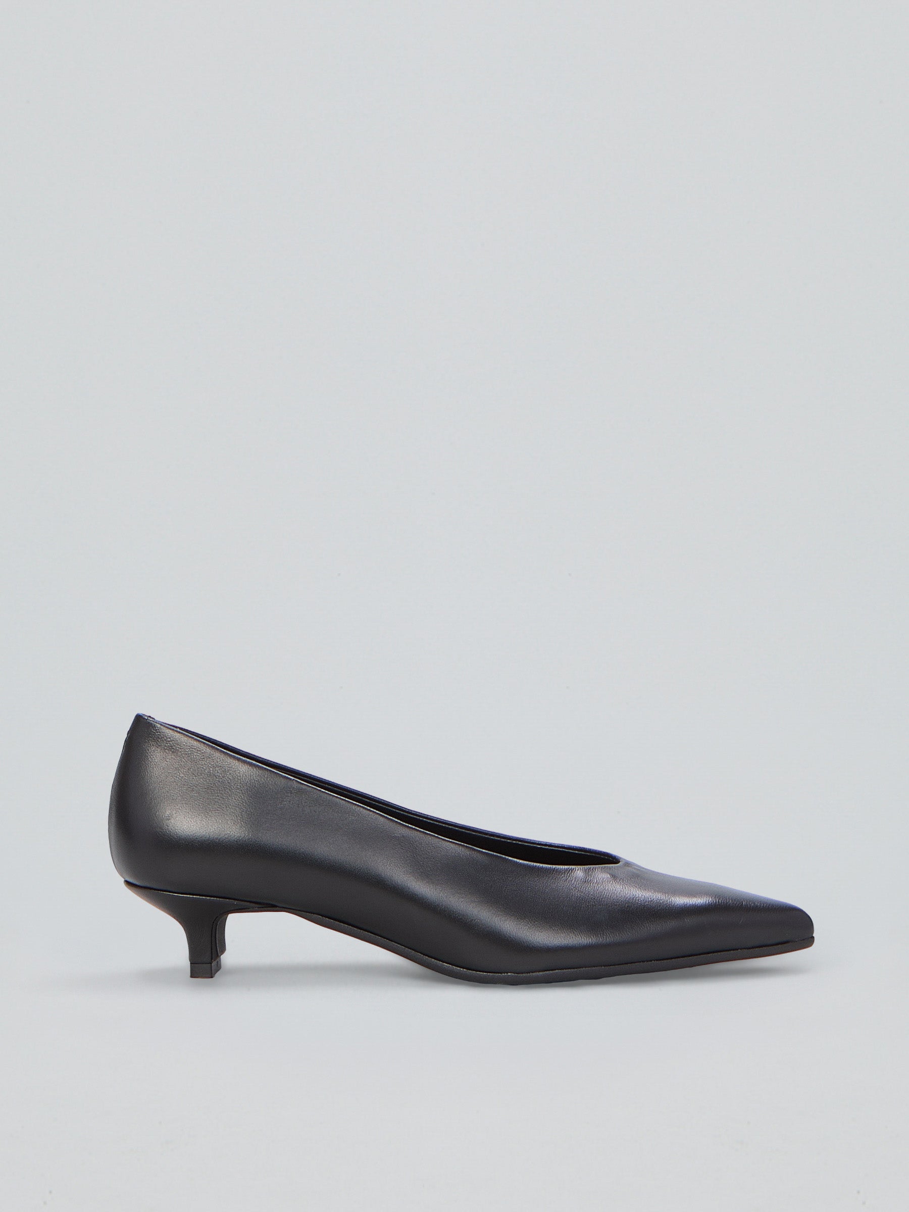 Ovyè Décolleté e Slingback décolleté pelle nero tacco 3cm