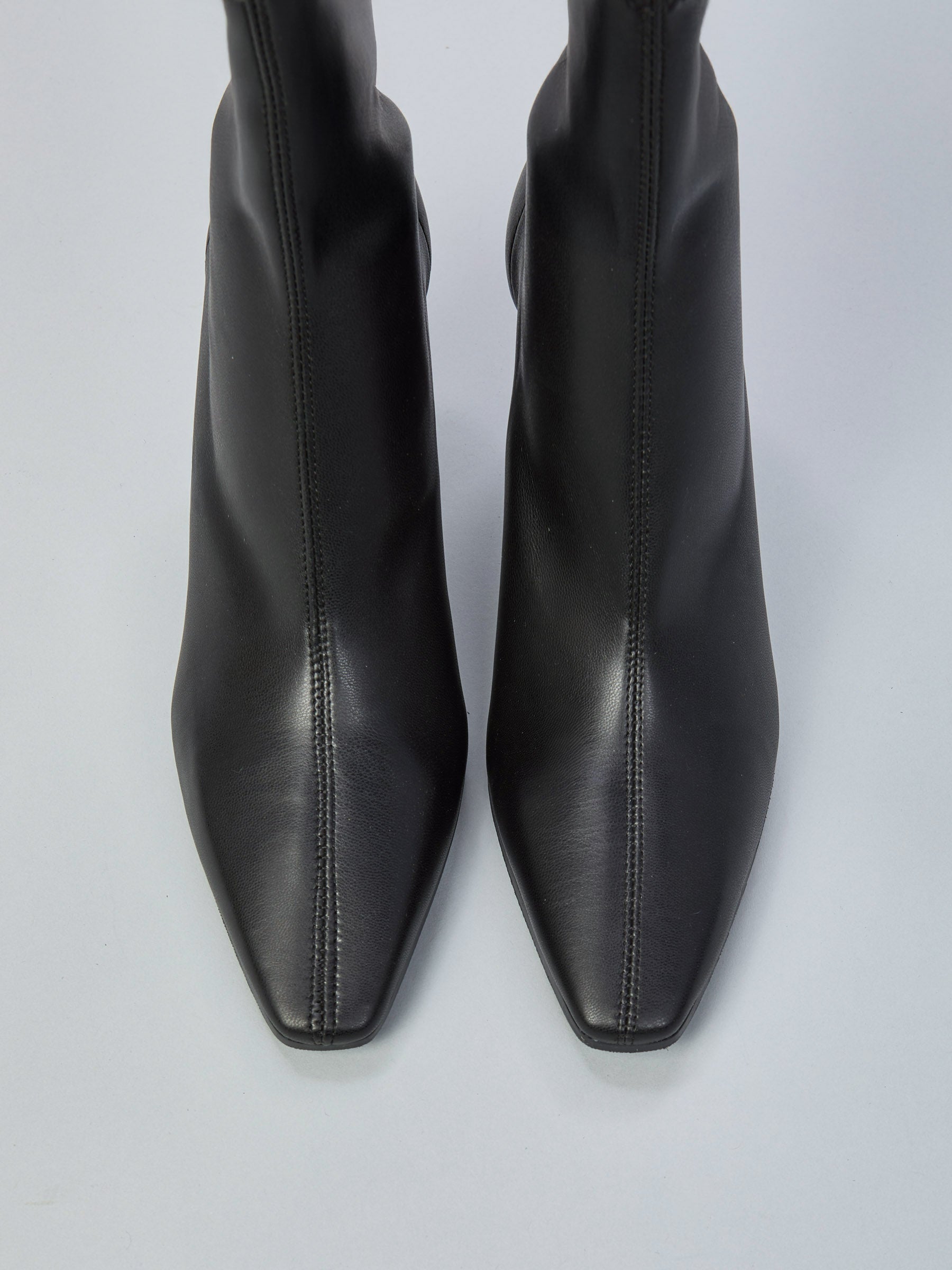 Ovyè Tronchetti tacco 7 cm neri ecopelle stretch