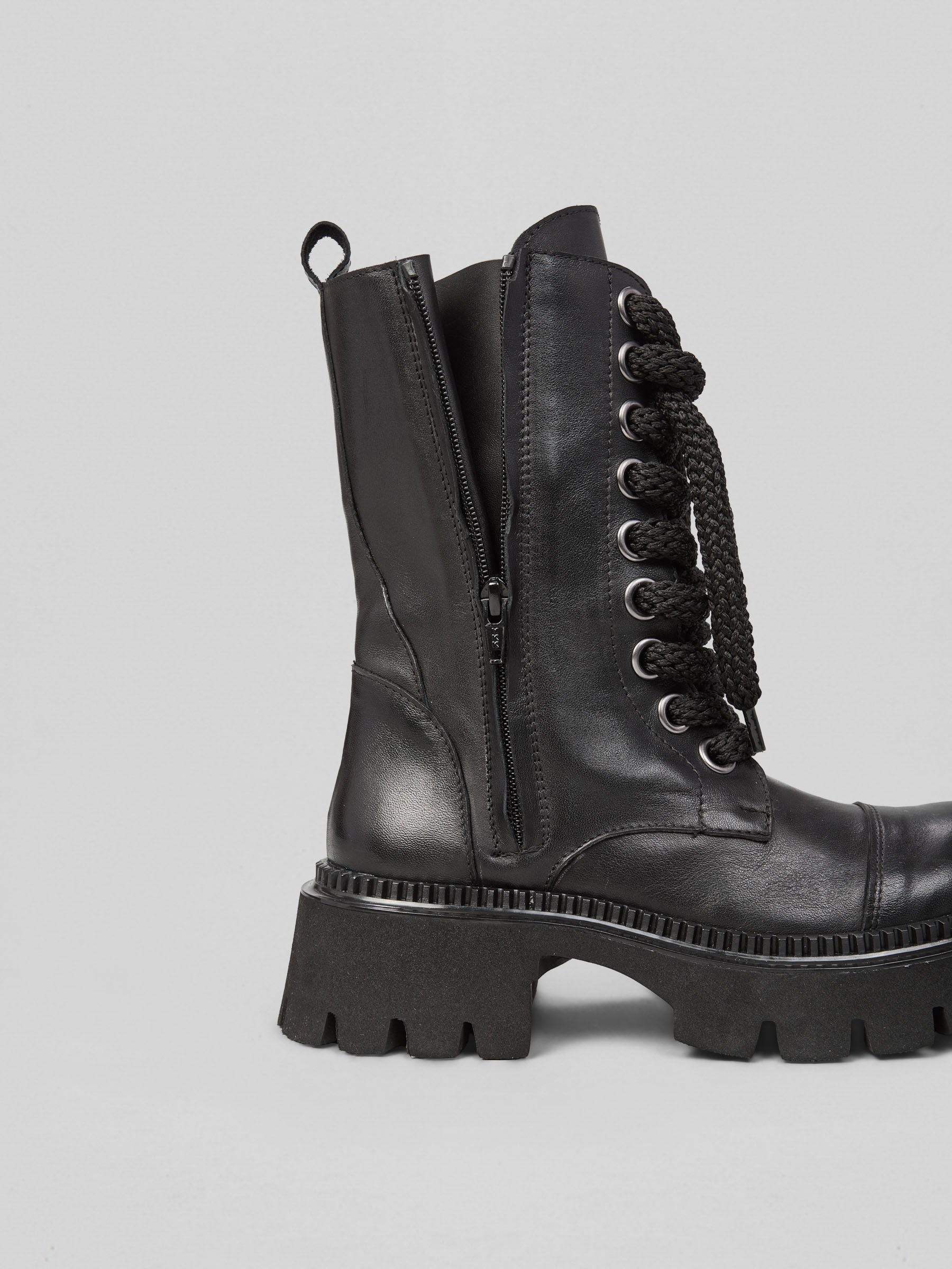 Ovyè Stivali anfibi pelle nero stringati tacco 5 cm