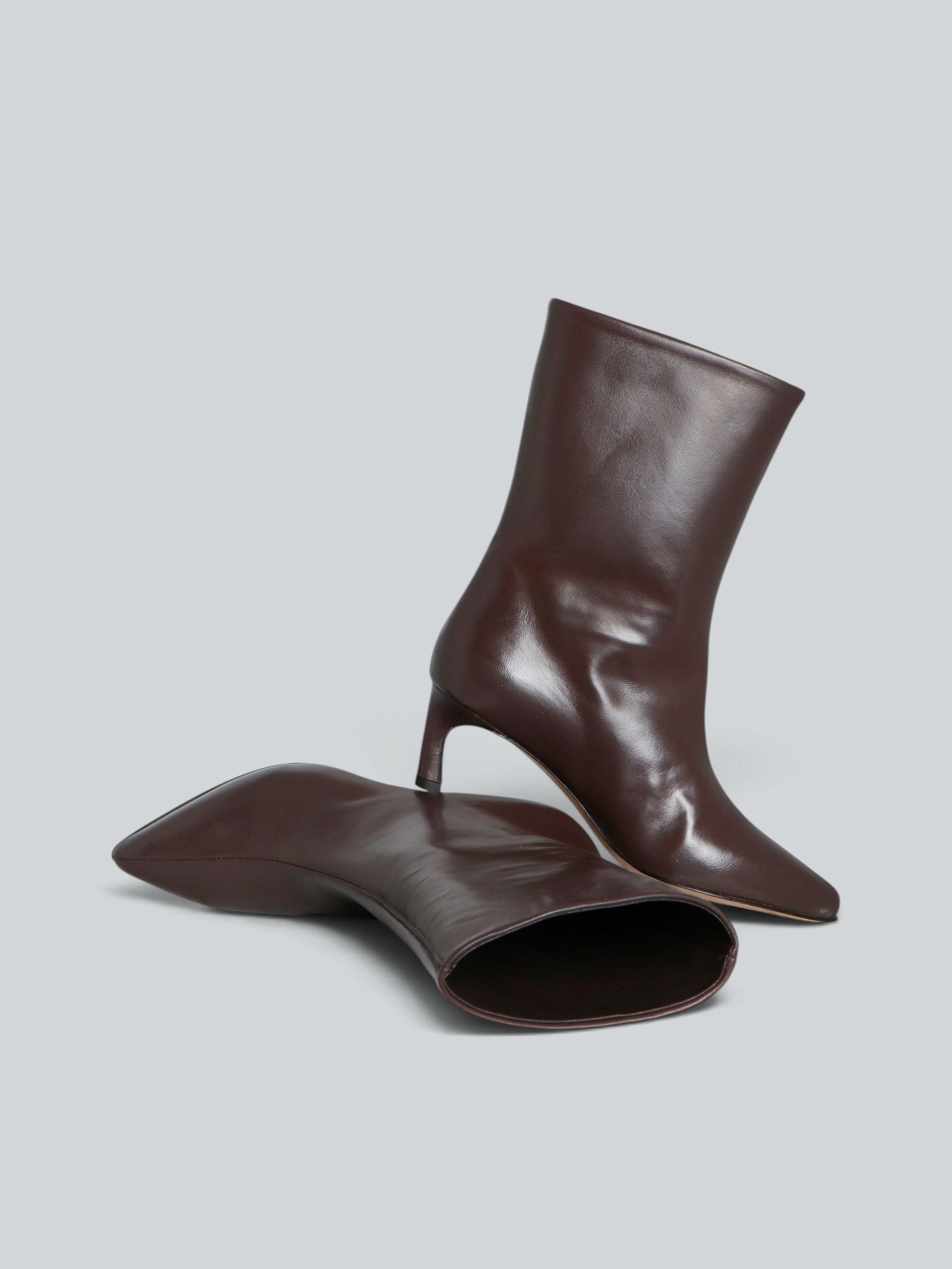 Ovyè Tronchetti con tacco in pelle moro tacco 7 cm