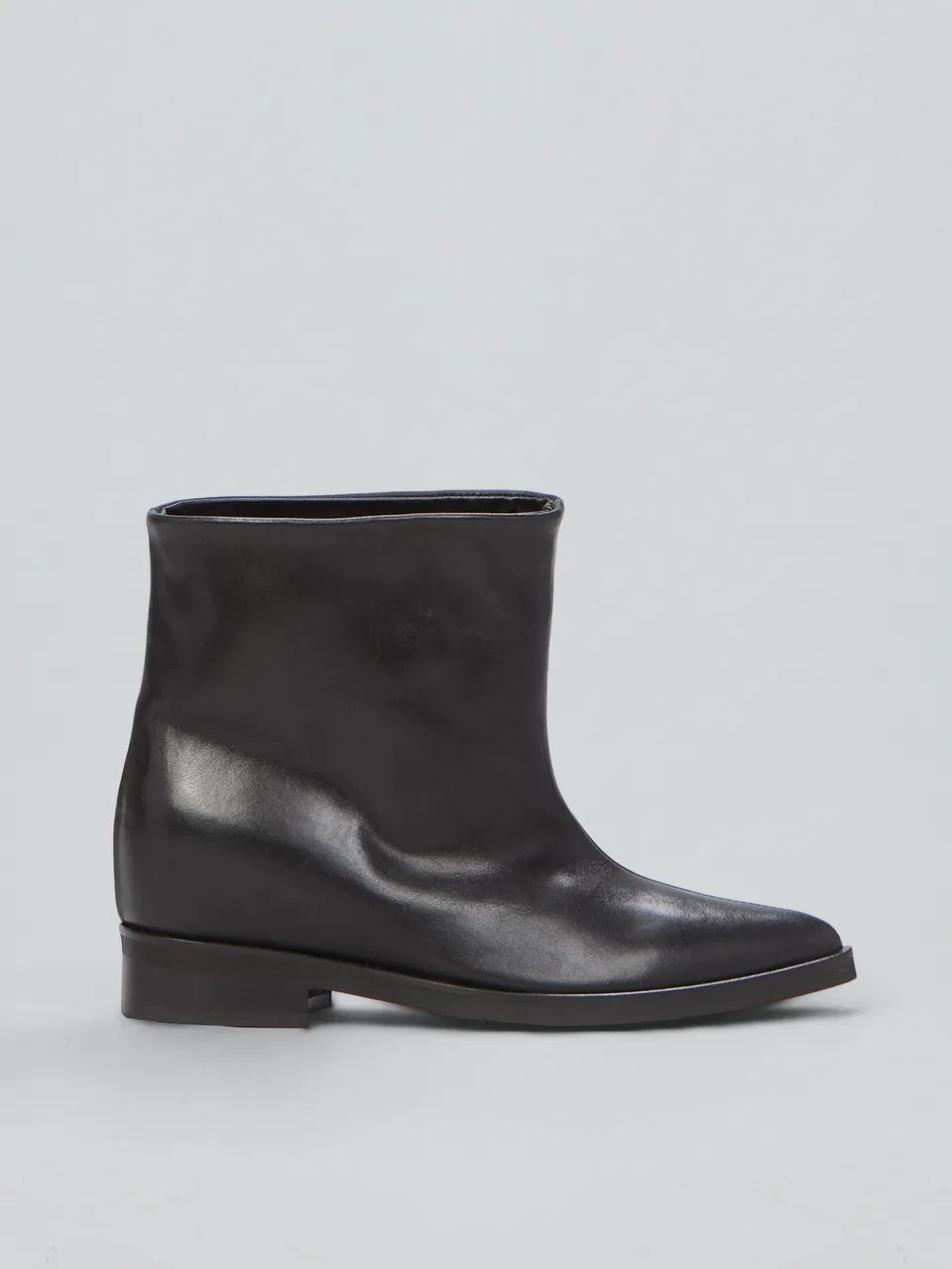 Ovyè Stivaletti pelle neri zeppa interna 3 cm