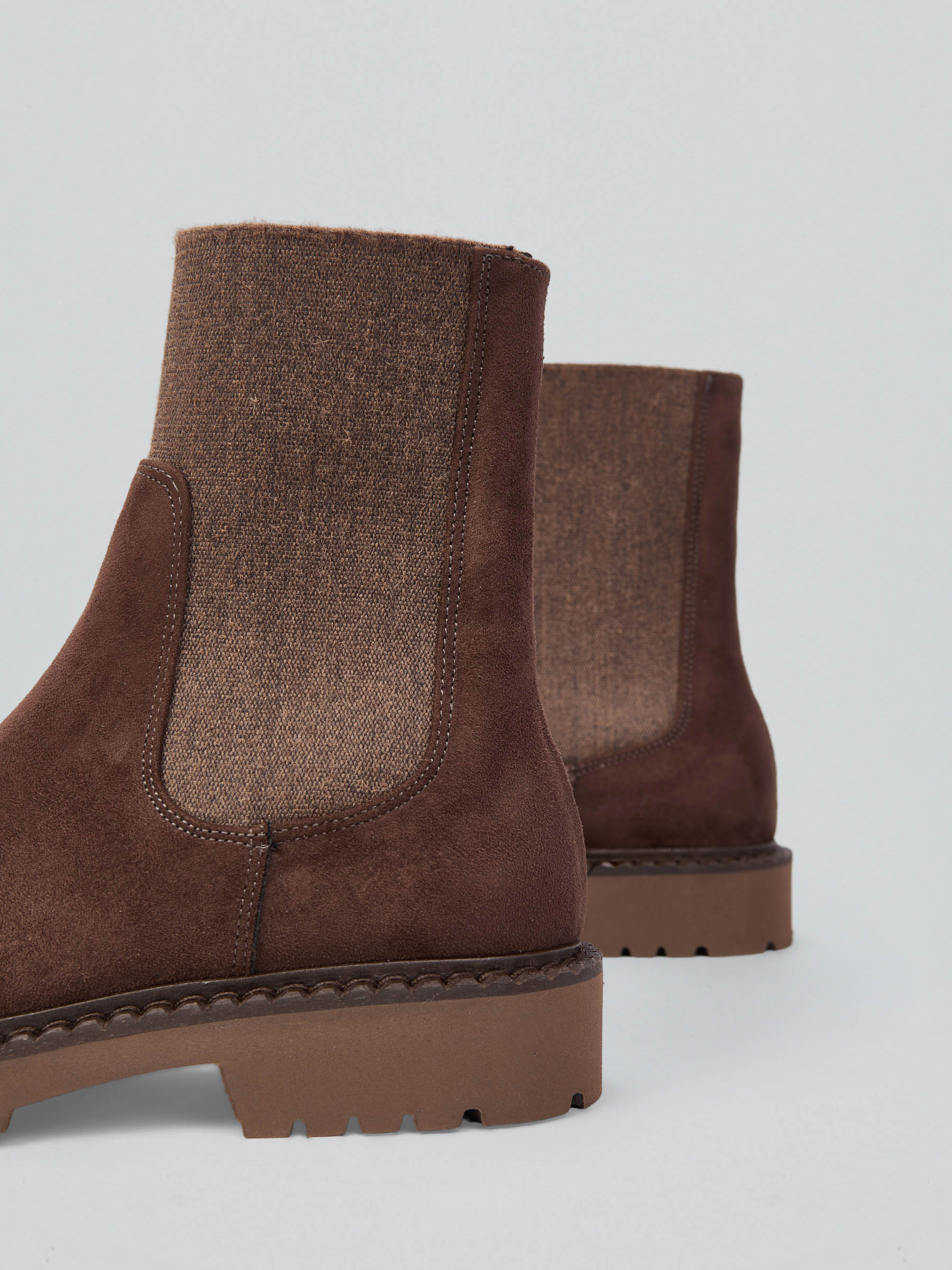 Ovyè Chelsea boot microfibra moro suola 3 cm
