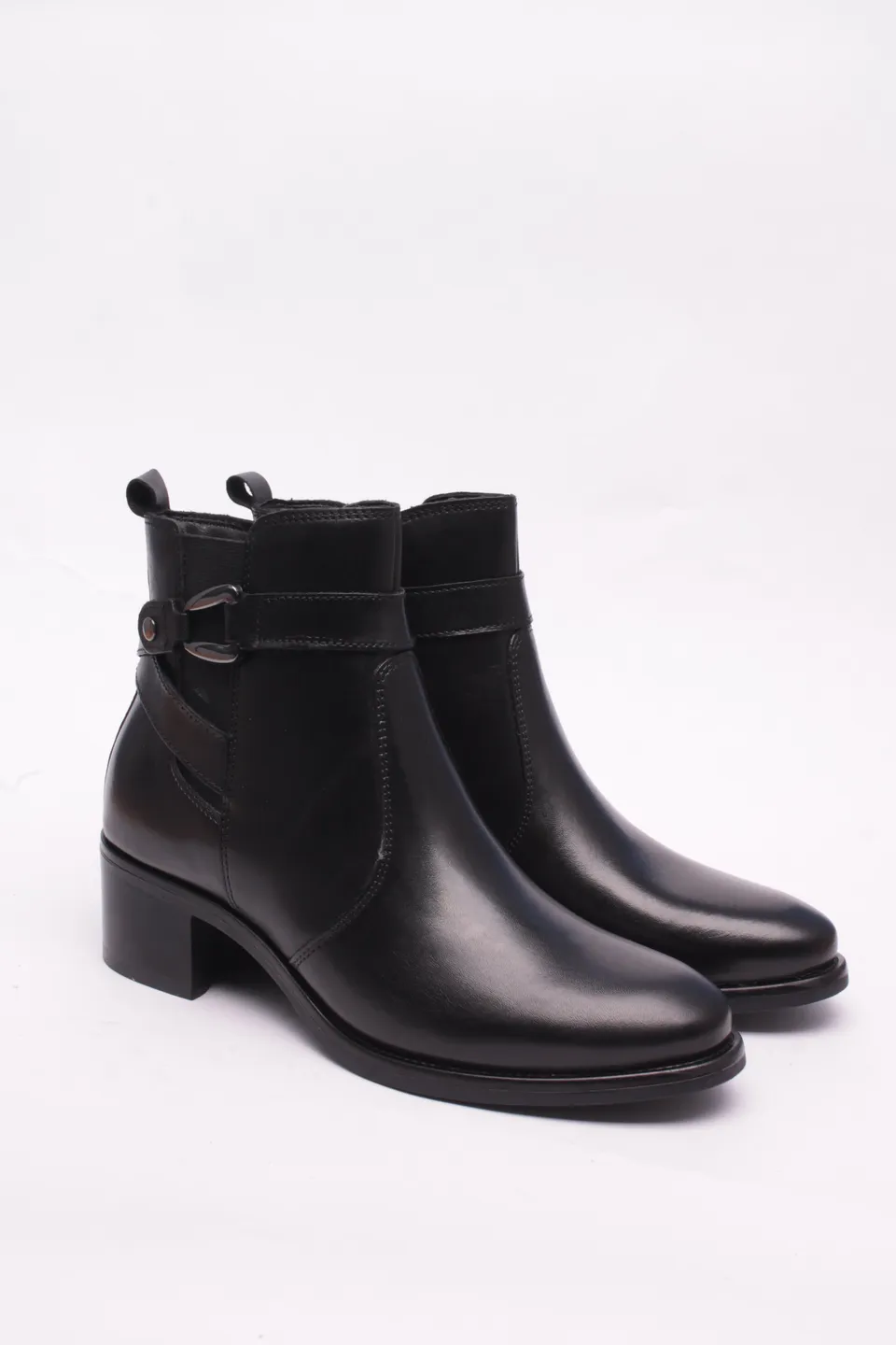 Cinzia Soft Tronchetto Donna Pelle Nero IS25162 Tacco 5