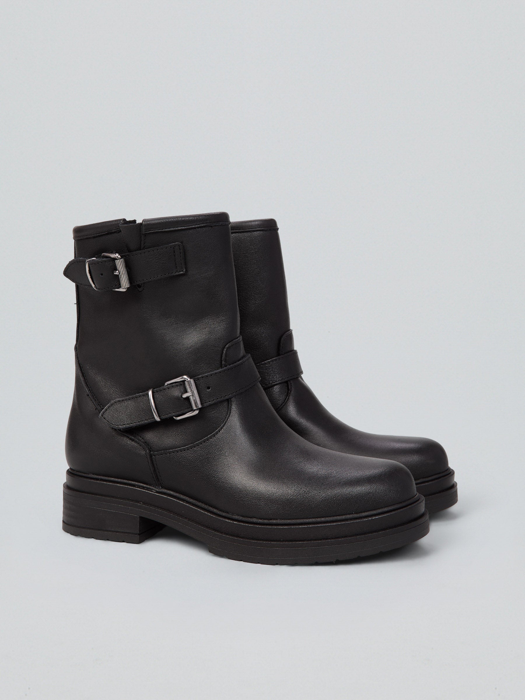 Ovyè Stivaletti pelle nero fibbie tacco 3 cm