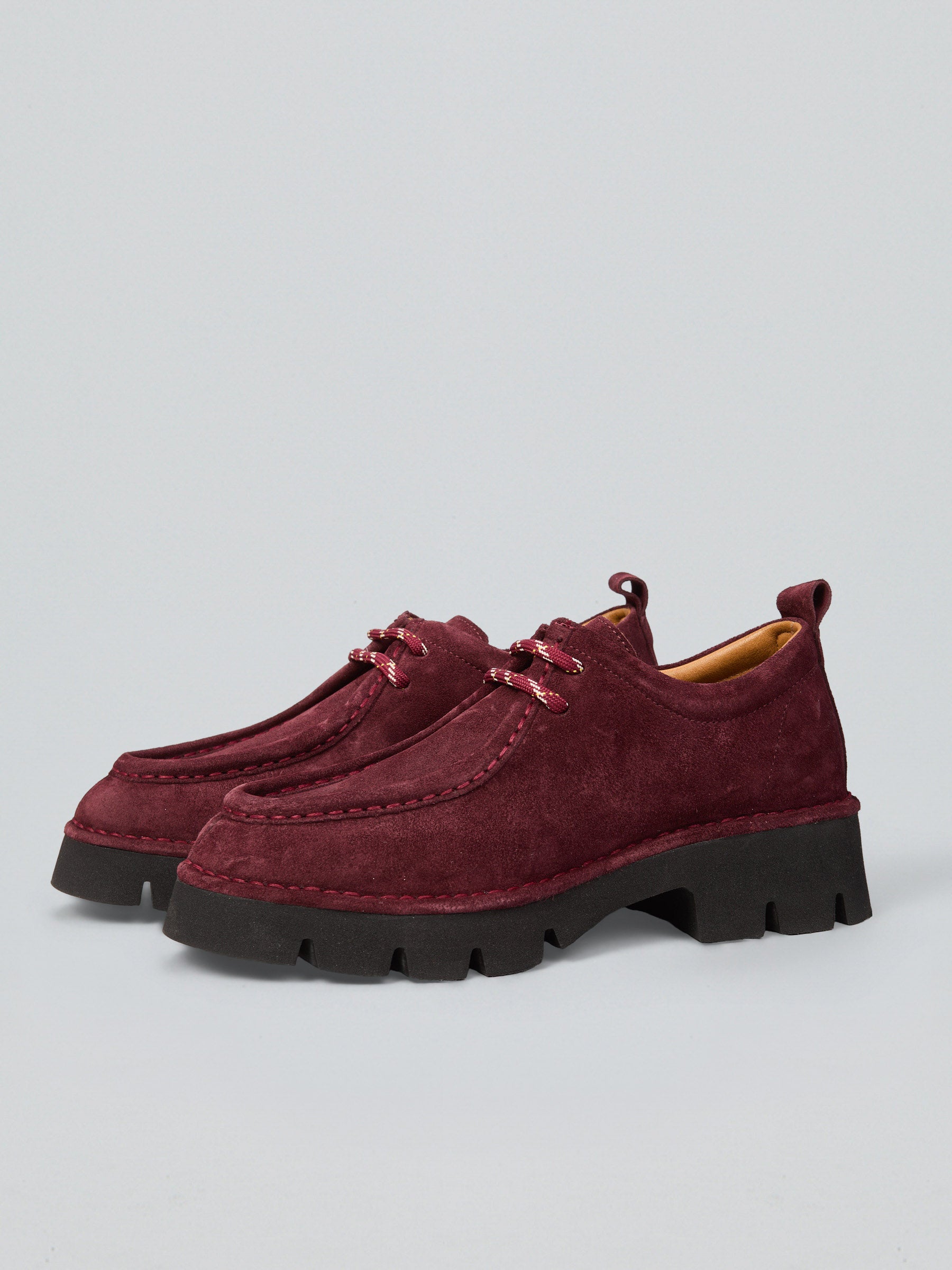 Ovyè Mocassini e stringate Stringate camoscio bordo