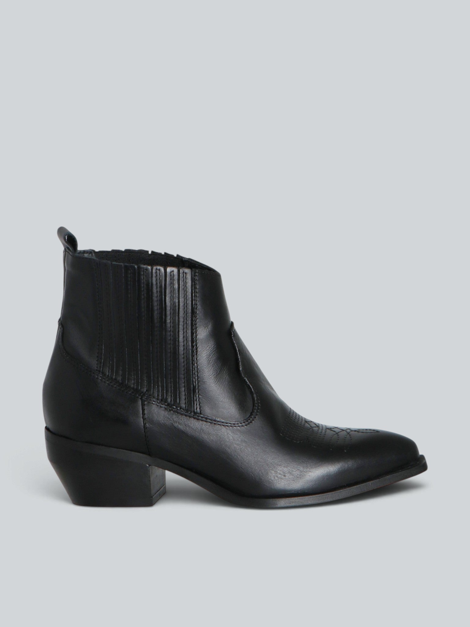 Ovye Stivali con tacco Texanini pelle neri western