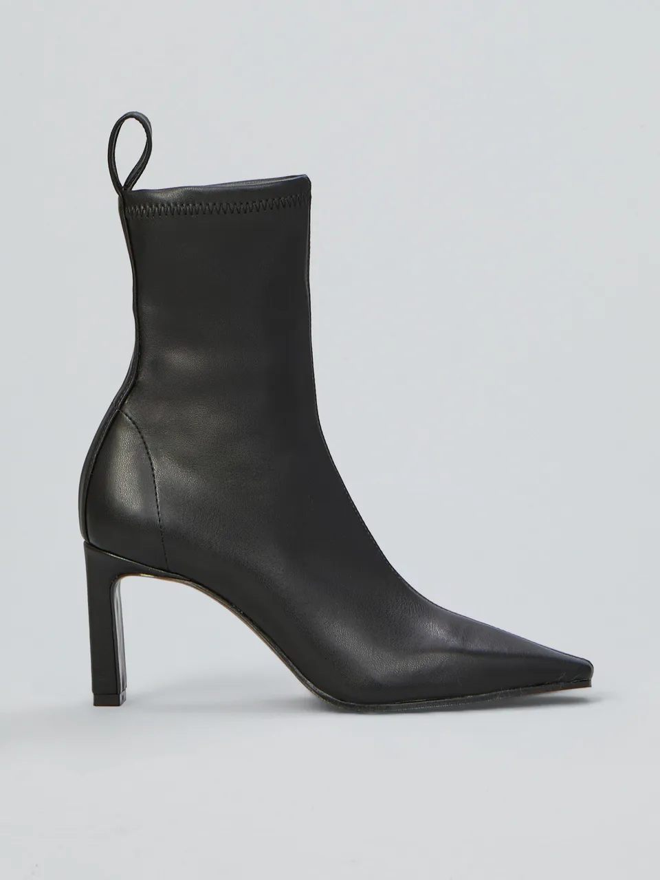 Ovyè Tronchetti tacco 7 cm neri ecopelle stretch