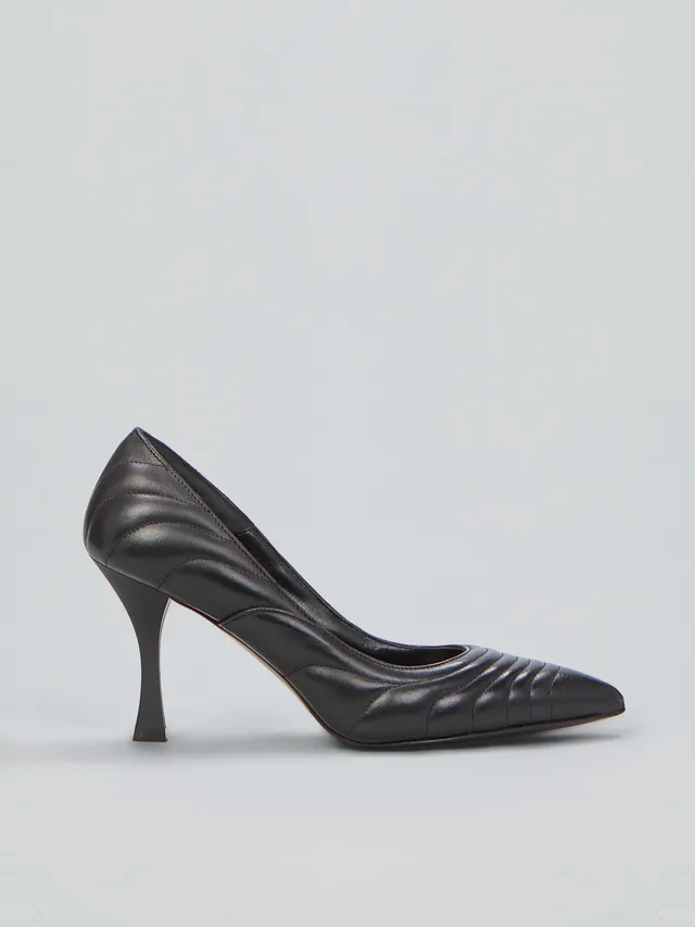 Ovyè Décolleté pelle nera stiletto 9 cm 38