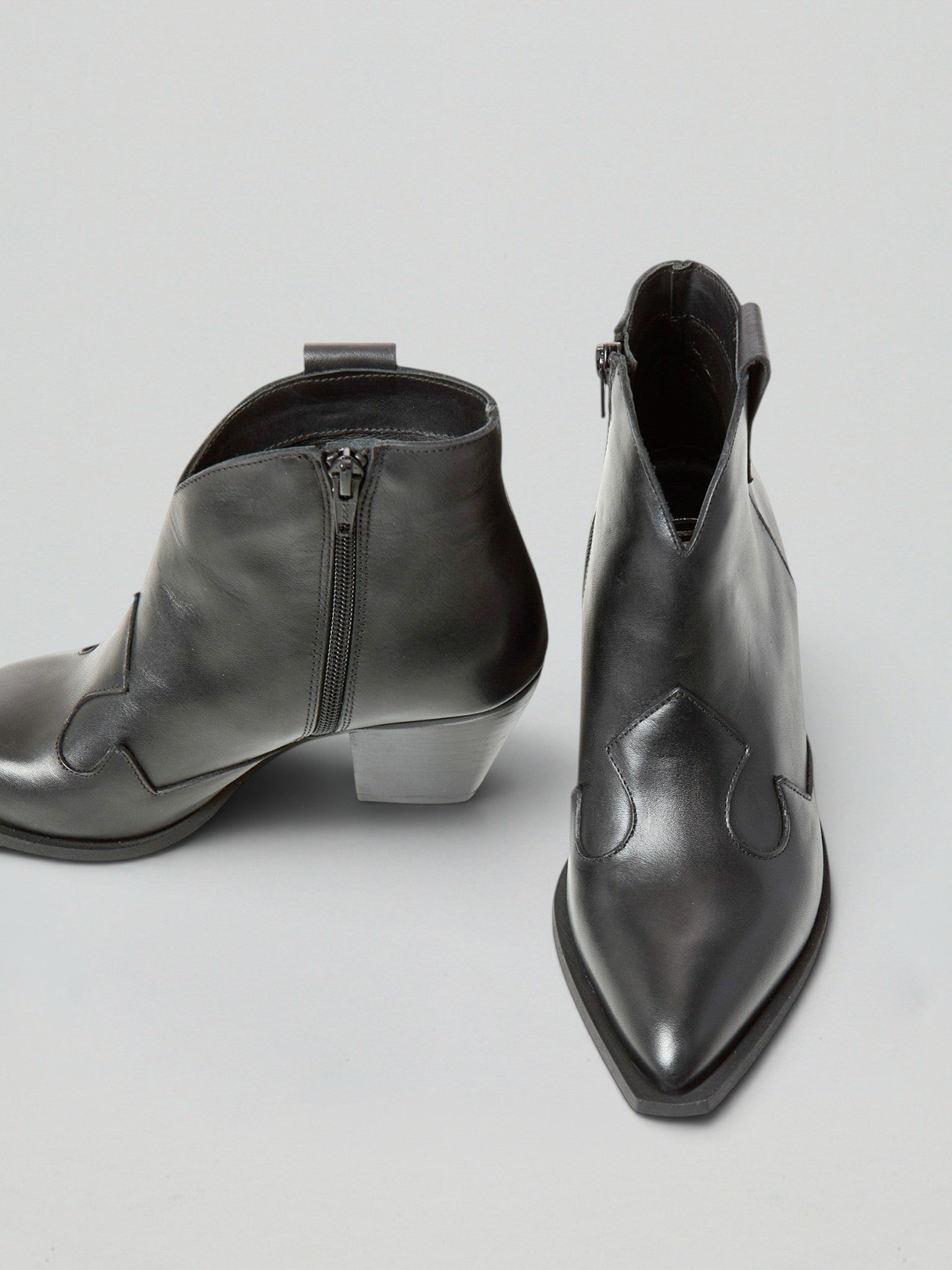 Ovyè Stivali con tacco Texanini pelle neri 38 tacco 6 cm