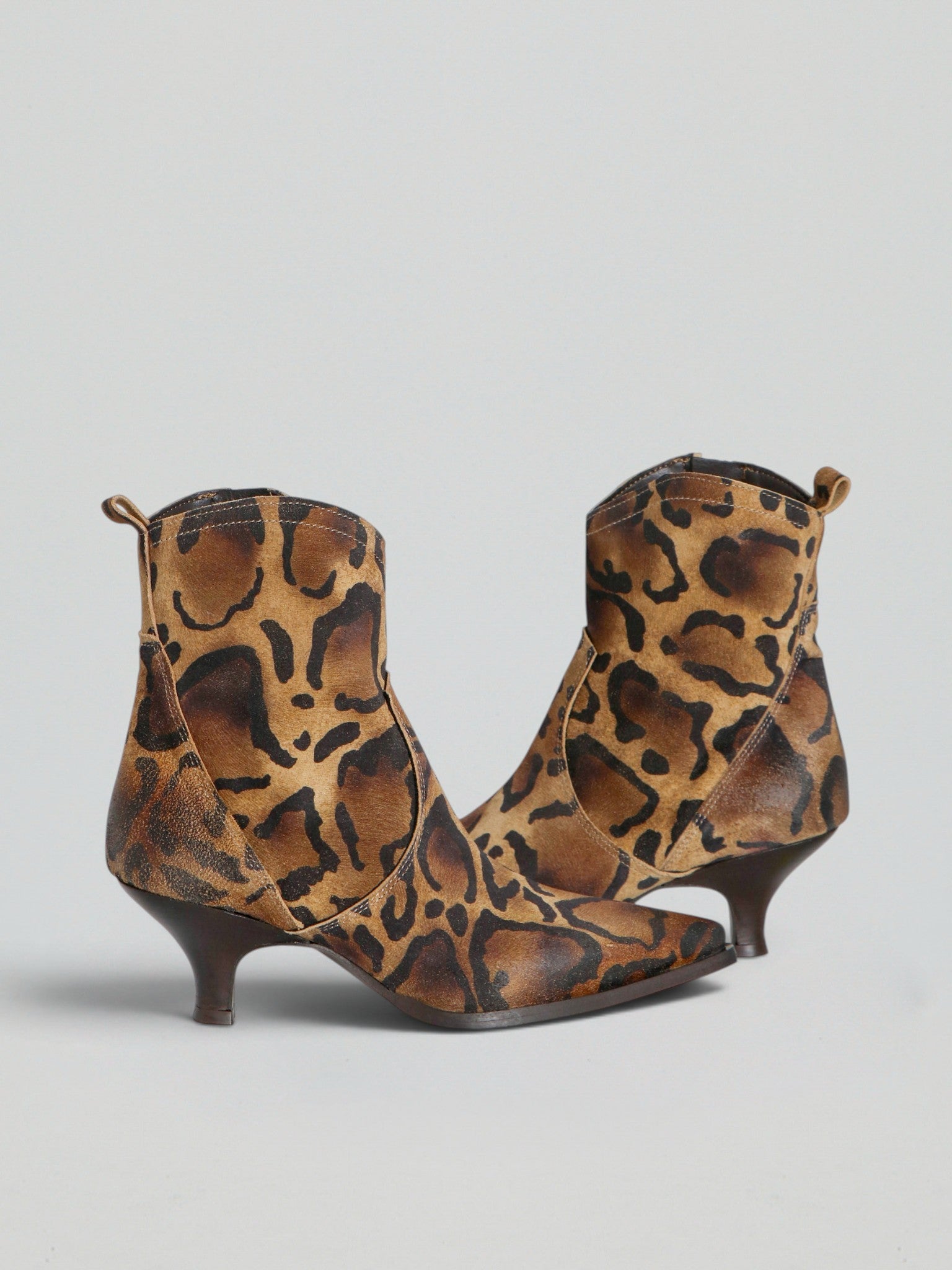 Ovyè Tronchetti con tacco camoscio biscuit animalier 6 cm