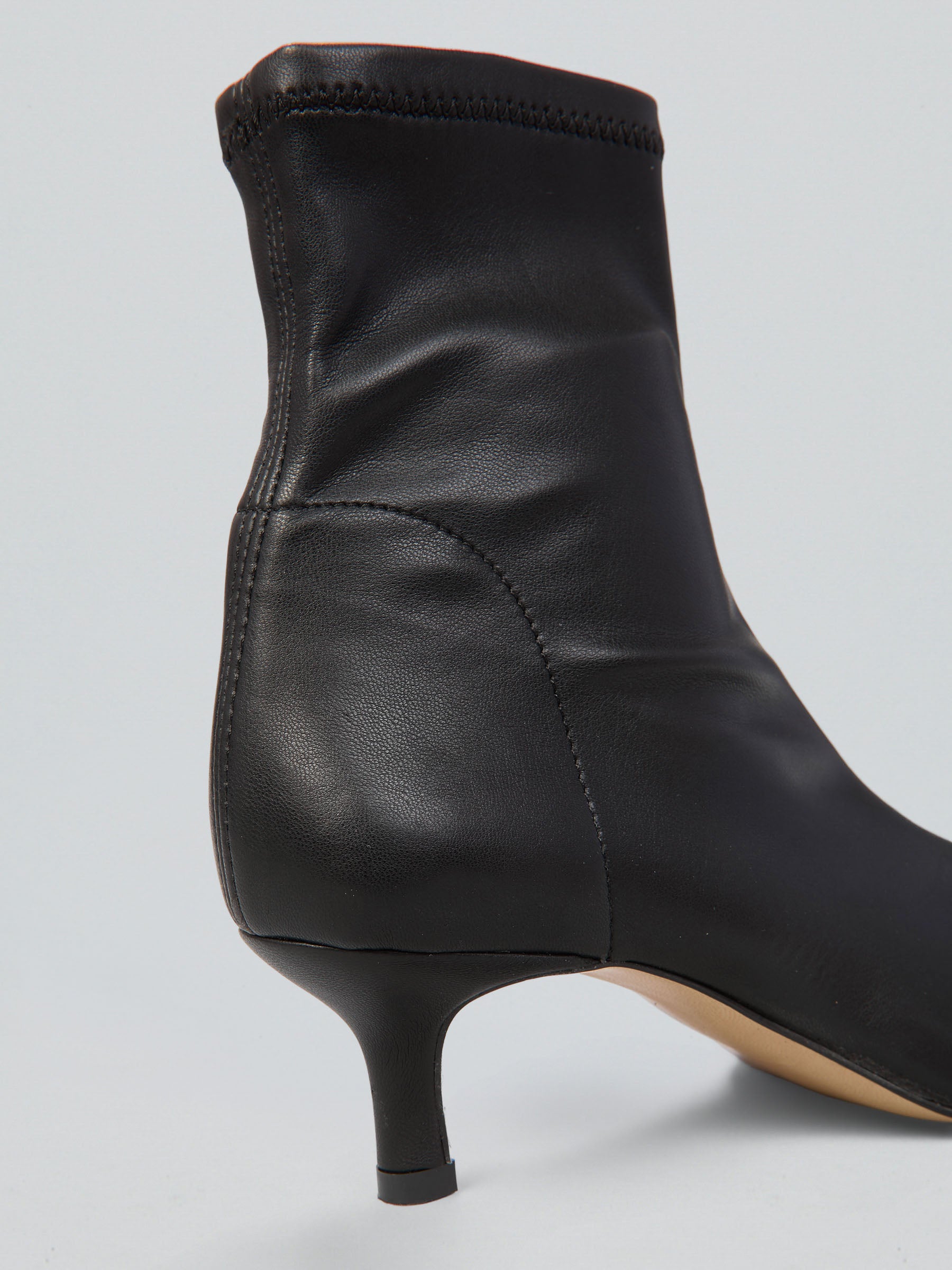 Ovyè Tronchetti con tacco stretch neri tacco 5 cm