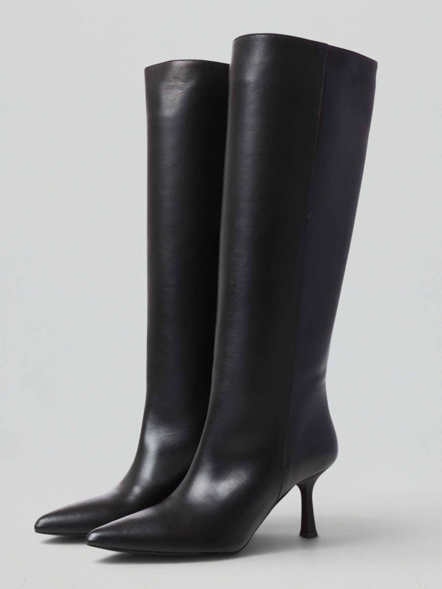 Ovyè Stivali con tacco Stivali in pelle nero tacco 7 cm