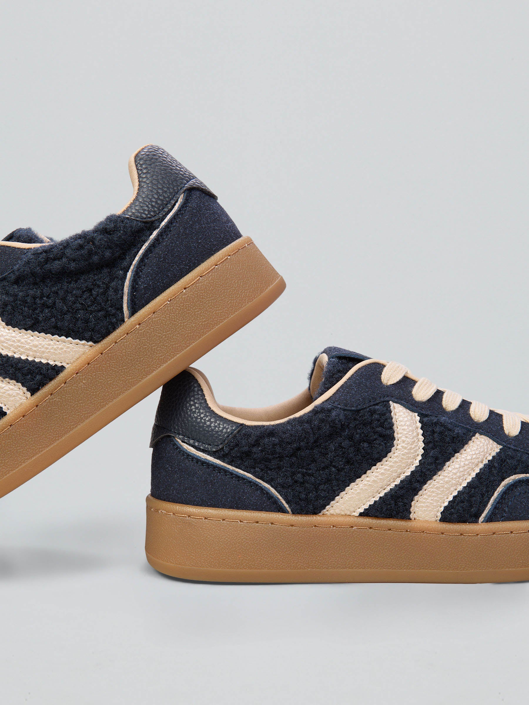 Ovye Sneakers effetto teddy sneaker blu sera