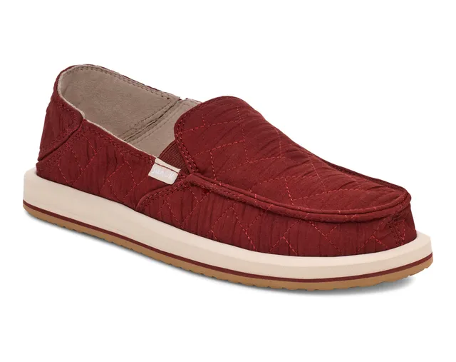 Sanuk Donna Quilted Slip on donna trapuntate comode