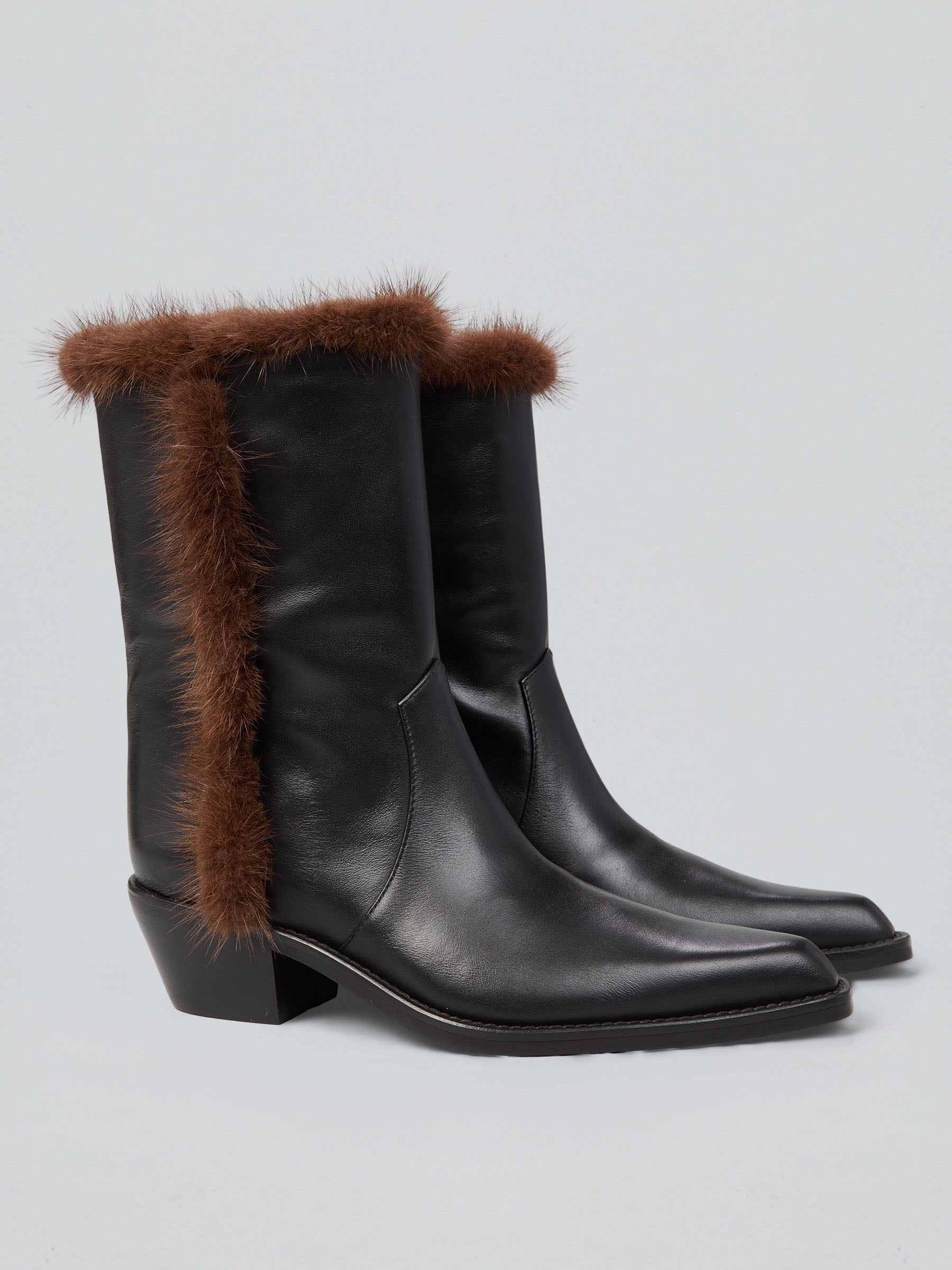 Ovyè Texani pelle inserti stivali nero-visone tacco 5 cm