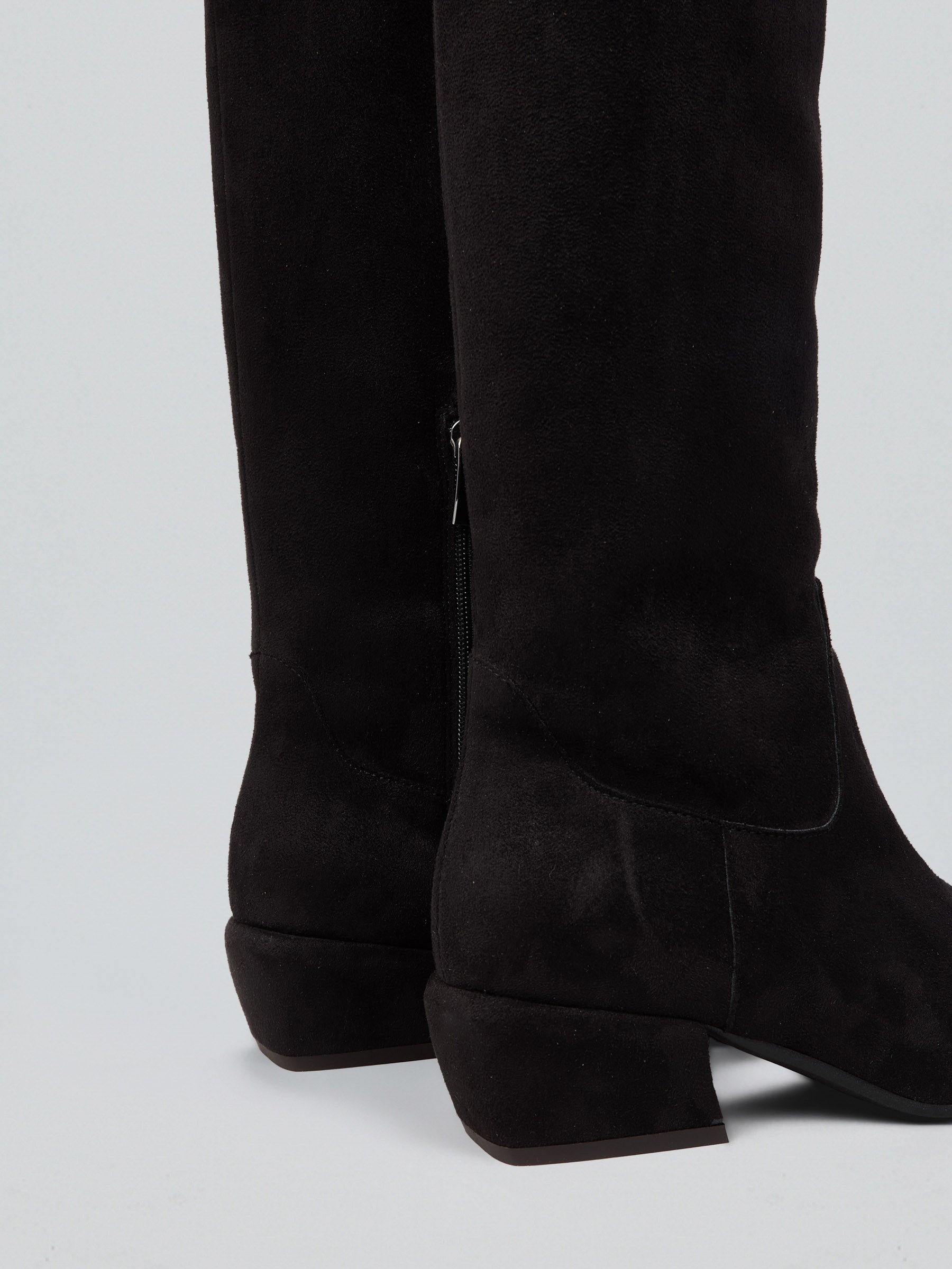Ovyè Stivali stretch camoscio nero tacco 4 cm
